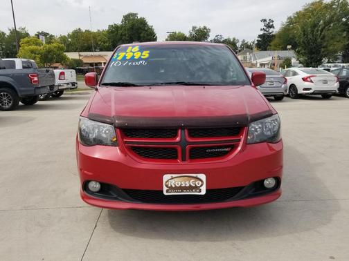 2016 Dodge Grand Caravan R/T