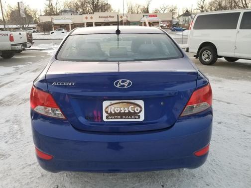 2013 Hyundai Accent GLS