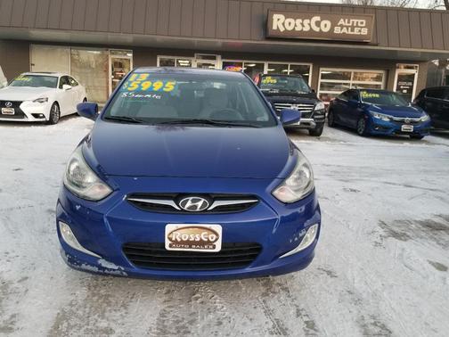 2013 Hyundai Accent GLS