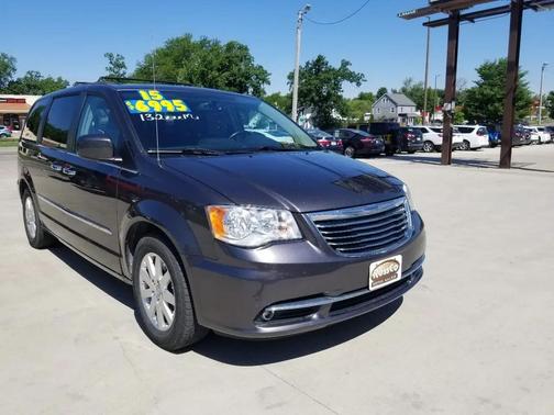 Granite Crystal Metallic Clearcoat 2015 Chrysler Town & Country Touring