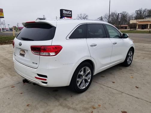 2017 Kia Sorento SX