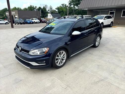 2017 Volkswagen Golf Alltrack TSI S