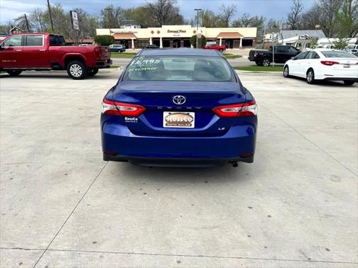 2018 Toyota Camry LE