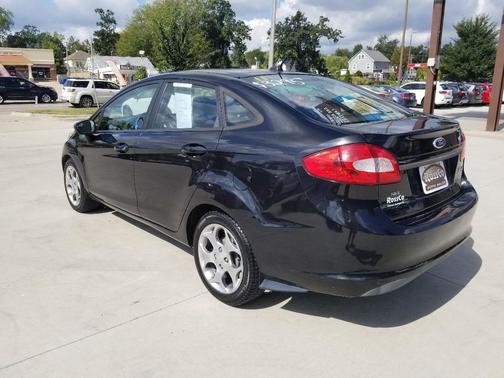 2011 Ford Fiesta SEL