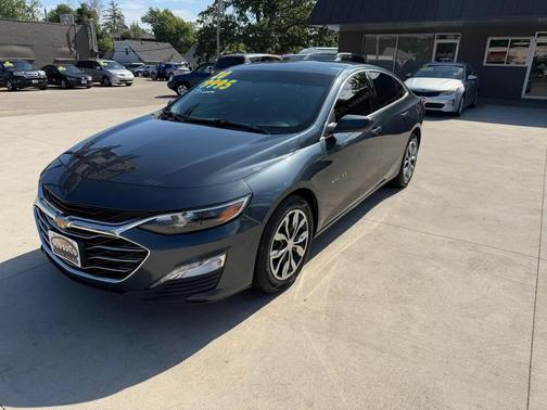 Gray 2020 Chevrolet Malibu FWD LT