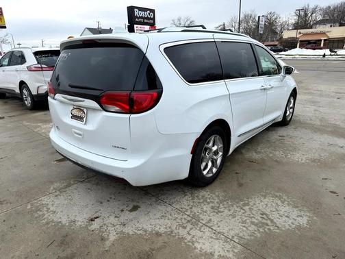 2018 Chrysler Pacifica Limited