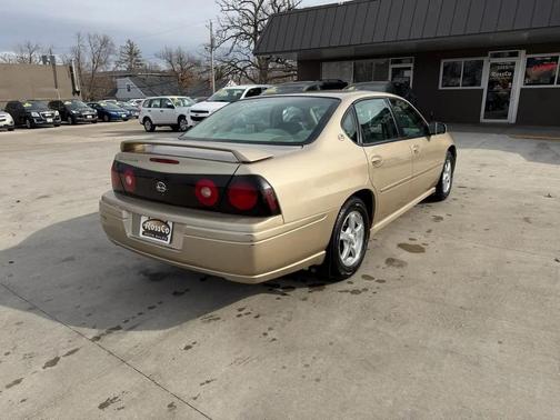 2004 Chevrolet Impala LS