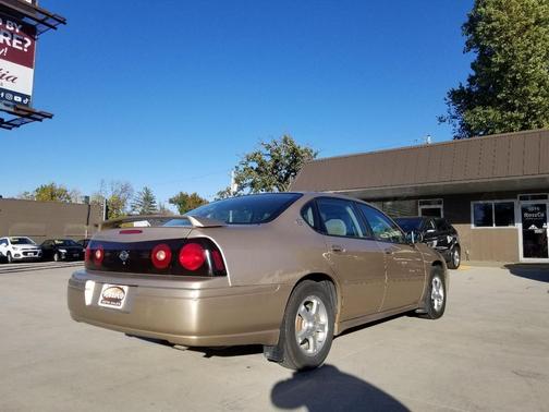 2004 Chevrolet Impala LS