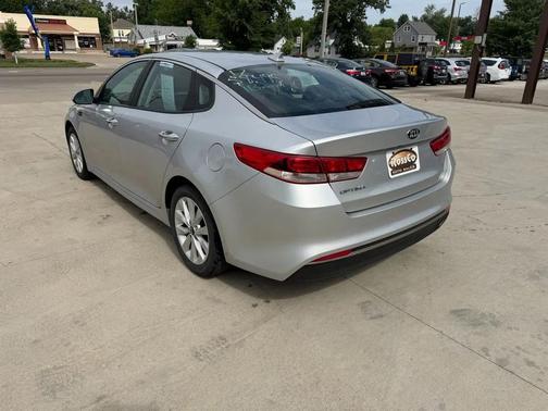 Sparkling Silver 2017 Kia Optima LX