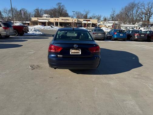 2014 Volkswagen Passat 2.5L SE