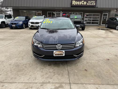 2014 Volkswagen Passat 2.5L SE