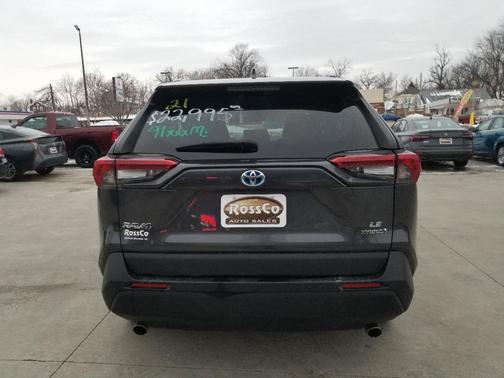 2021 Toyota RAV4 Hybrid LE
