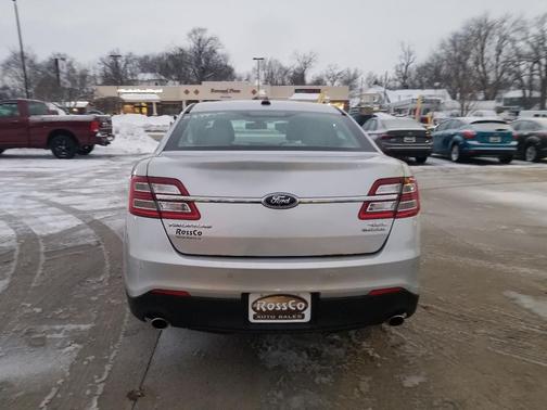 2013 Ford Taurus SEL