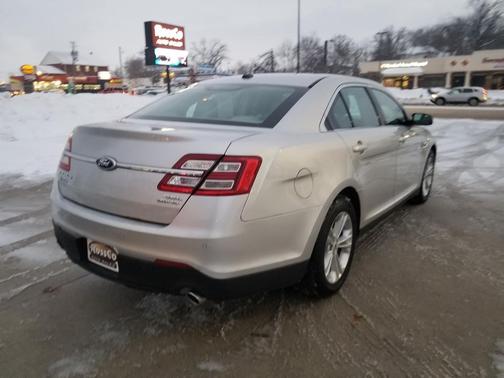 2013 Ford Taurus SEL