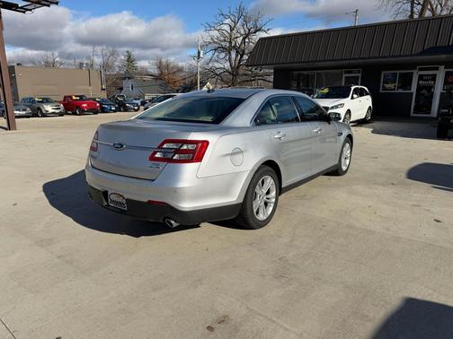 2013 Ford Taurus SEL