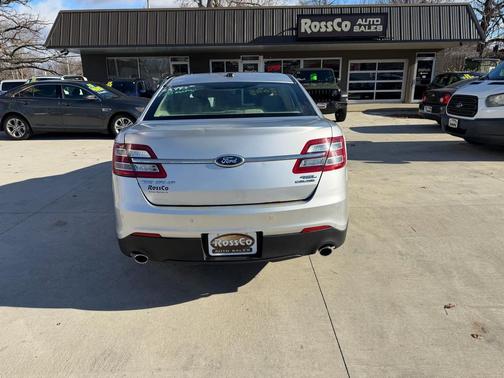 2013 Ford Taurus SEL