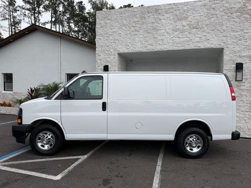 2020 Chevrolet Express 2500 RWD 2500 135''