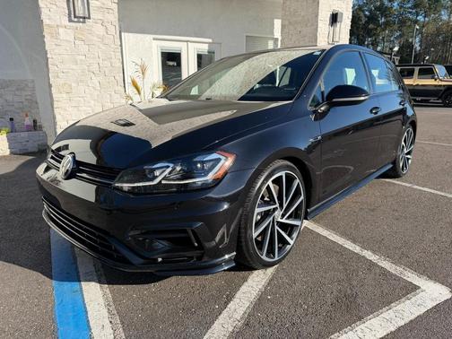 2018 Volkswagen Golf R 2.0T Manual