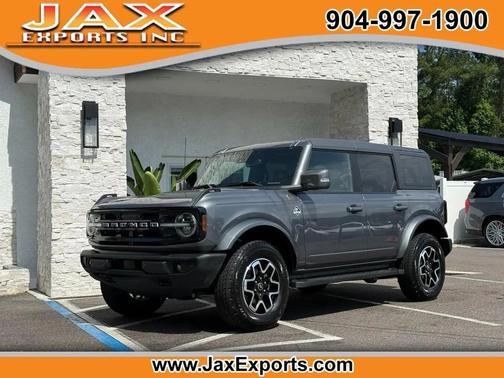 Gray 2024 Ford Bronco Outer Banks 4 Door 4x4