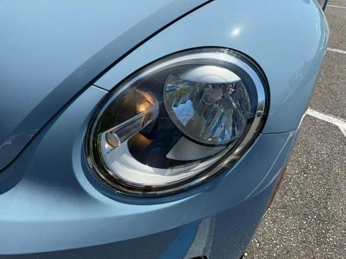 2014 Volkswagen Beetle 1.8T