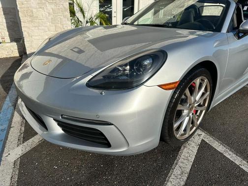 2017 Porsche 718 Boxster S