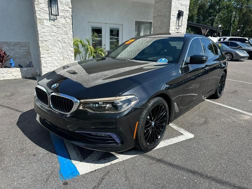 2017 BMW 530 530i Sedan