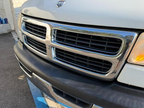 2000 Dodge Ram 1500 1500 109'' WB Conversion