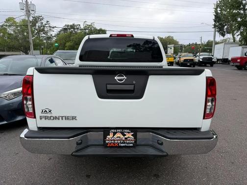 2016 Nissan Frontier S