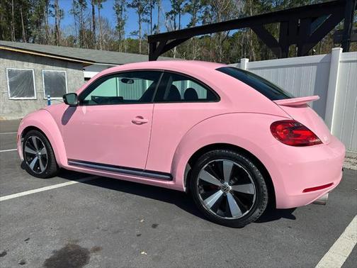 2012 Volkswagen Beetle Base