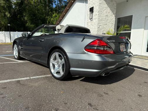 2012 Mercedes-Benz SL-Class 2dr Roadster SL 550
