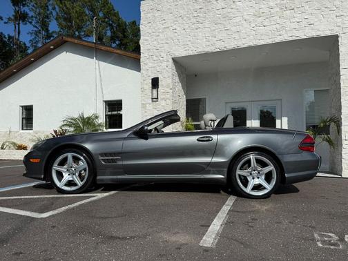 2012 Mercedes-Benz SL-Class 2dr Roadster SL 550