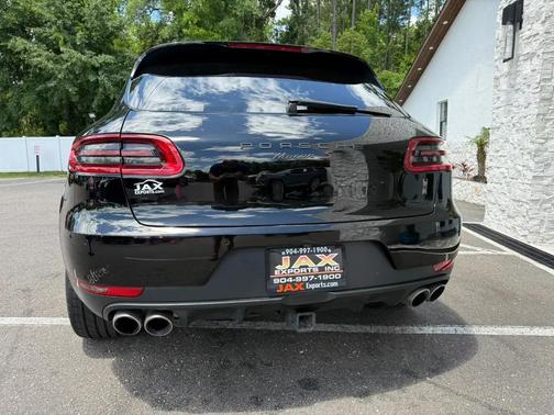 Black 2016 Porsche Macan Macan S