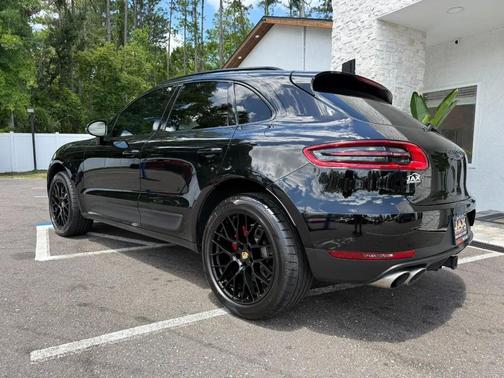 Black 2016 Porsche Macan Macan S