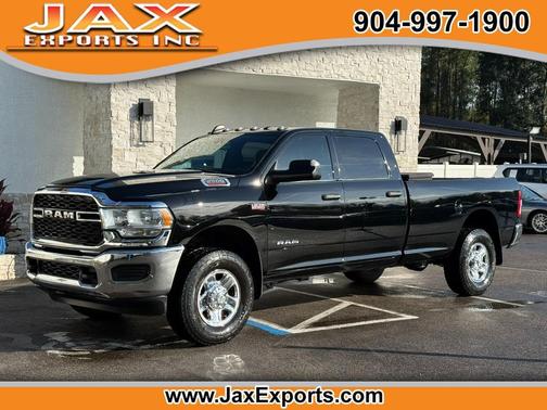 2021 RAM 2500 Tradesman 4x4 Crew Cab 8' Box