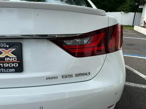 White 2015 Lexus GS 350 Base