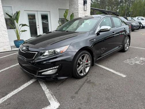 Black 2013 Kia Optima SX