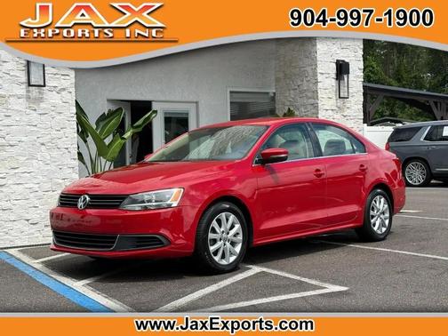Red 2014 Volkswagen Jetta Auto SE w/Connectivity
