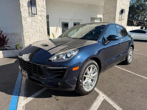 2018 Porsche Macan AWD