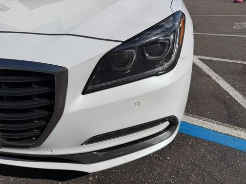 White 2019 Genesis G80 5.0 Ultimate