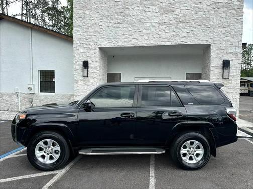 2017 Toyota 4Runner SR5