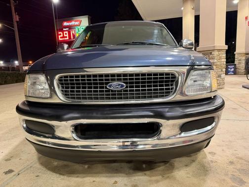 1998 Ford Expedition XLT