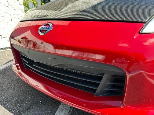 Red 2014 Nissan 370Z Base