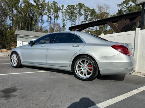 2015 Mercedes-Benz S-Class 4dr Sdn S 550 4MATIC