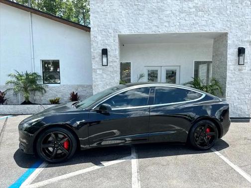 2020 Tesla Model 3 Performance