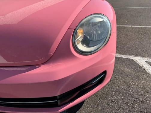 2012 Volkswagen Beetle Base