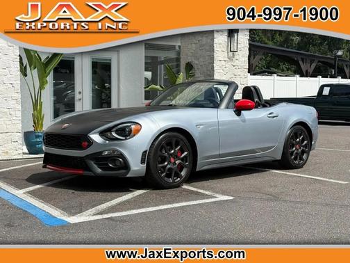 Silver 2018 FIAT 124 Spider Base