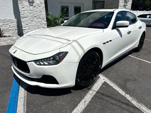 2016 Maserati Ghibli Base