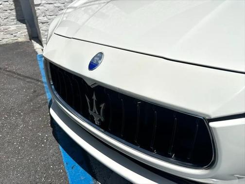 2016 Maserati Ghibli Base