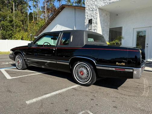 1991 Cadillac DeVille Base