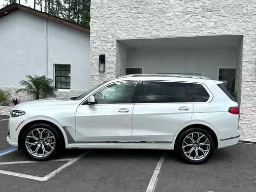 2020 BMW X7 xDrive40i